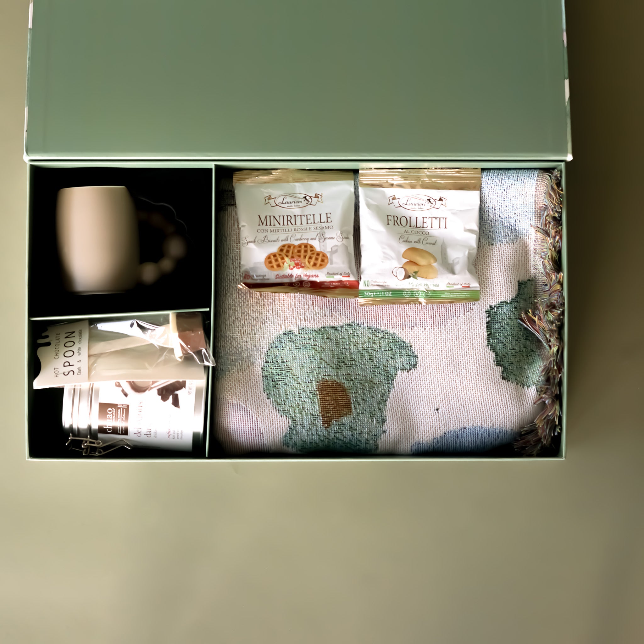 Hygge Set Mishloach Manot