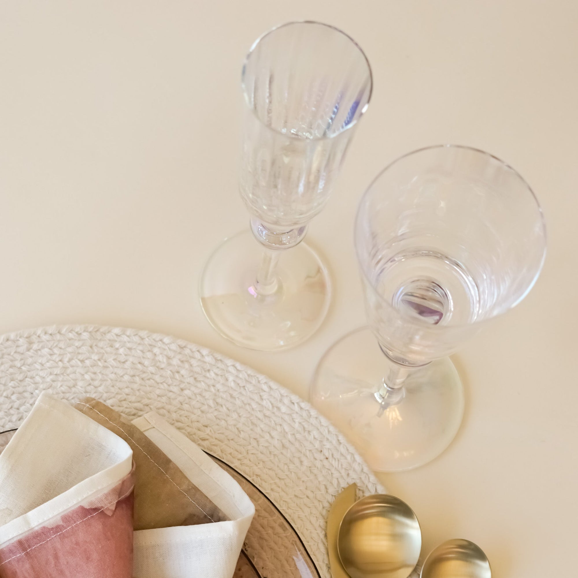 Iridescent Elegant Champagne Glass | Set of 2