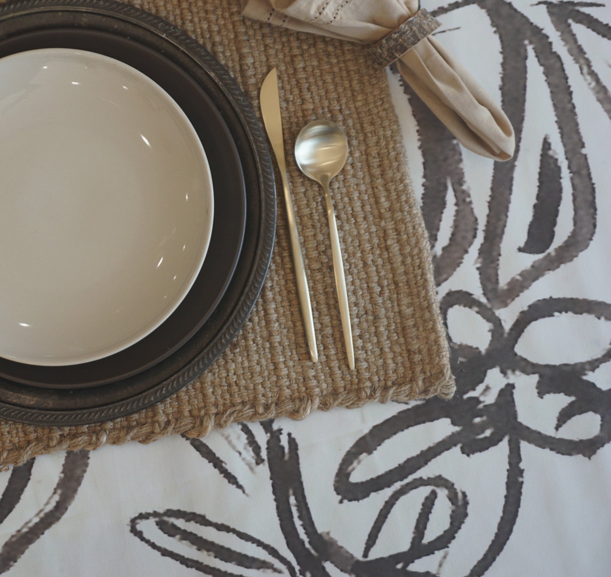 Hazel Sketches | Tablecloth