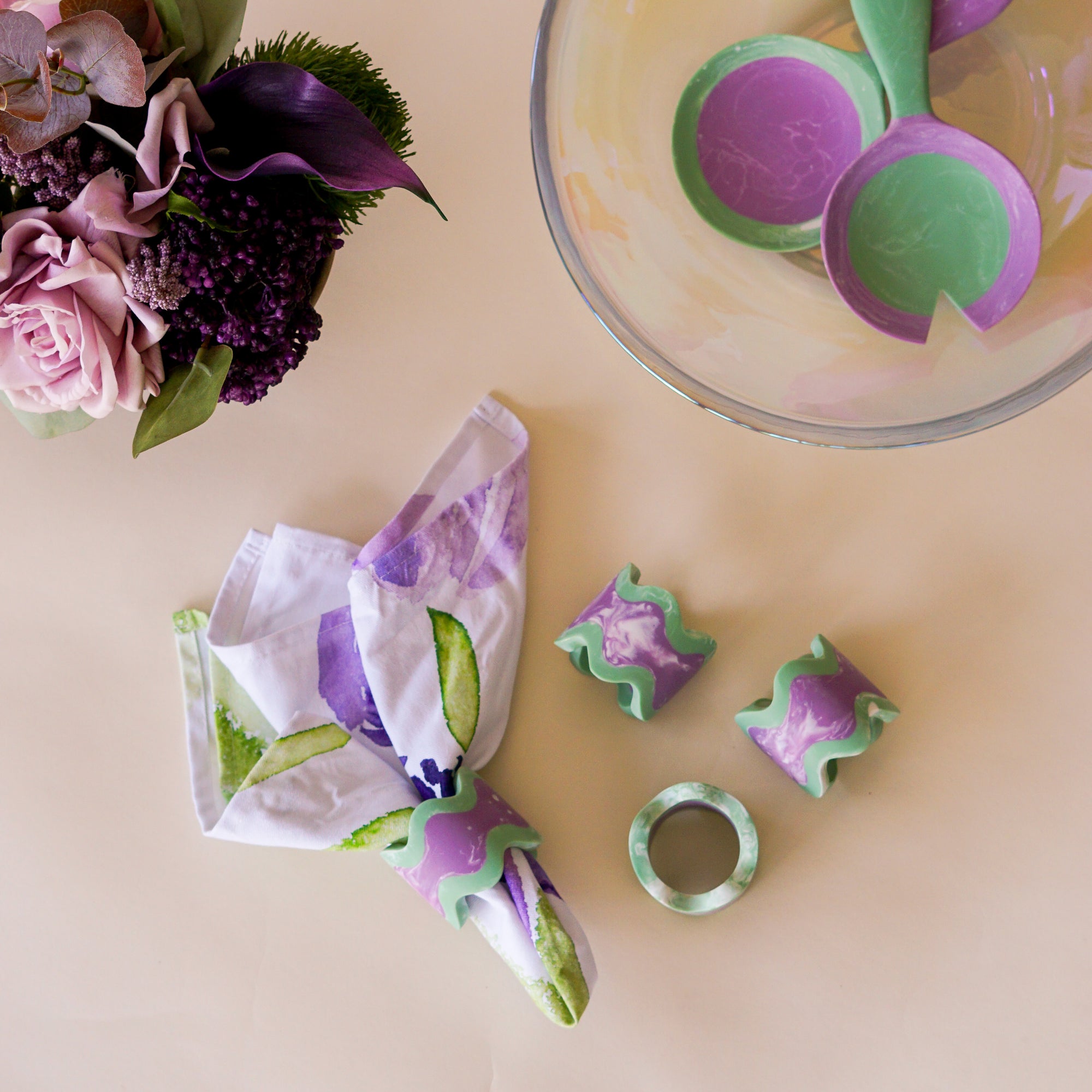 Tullé Salad Servers