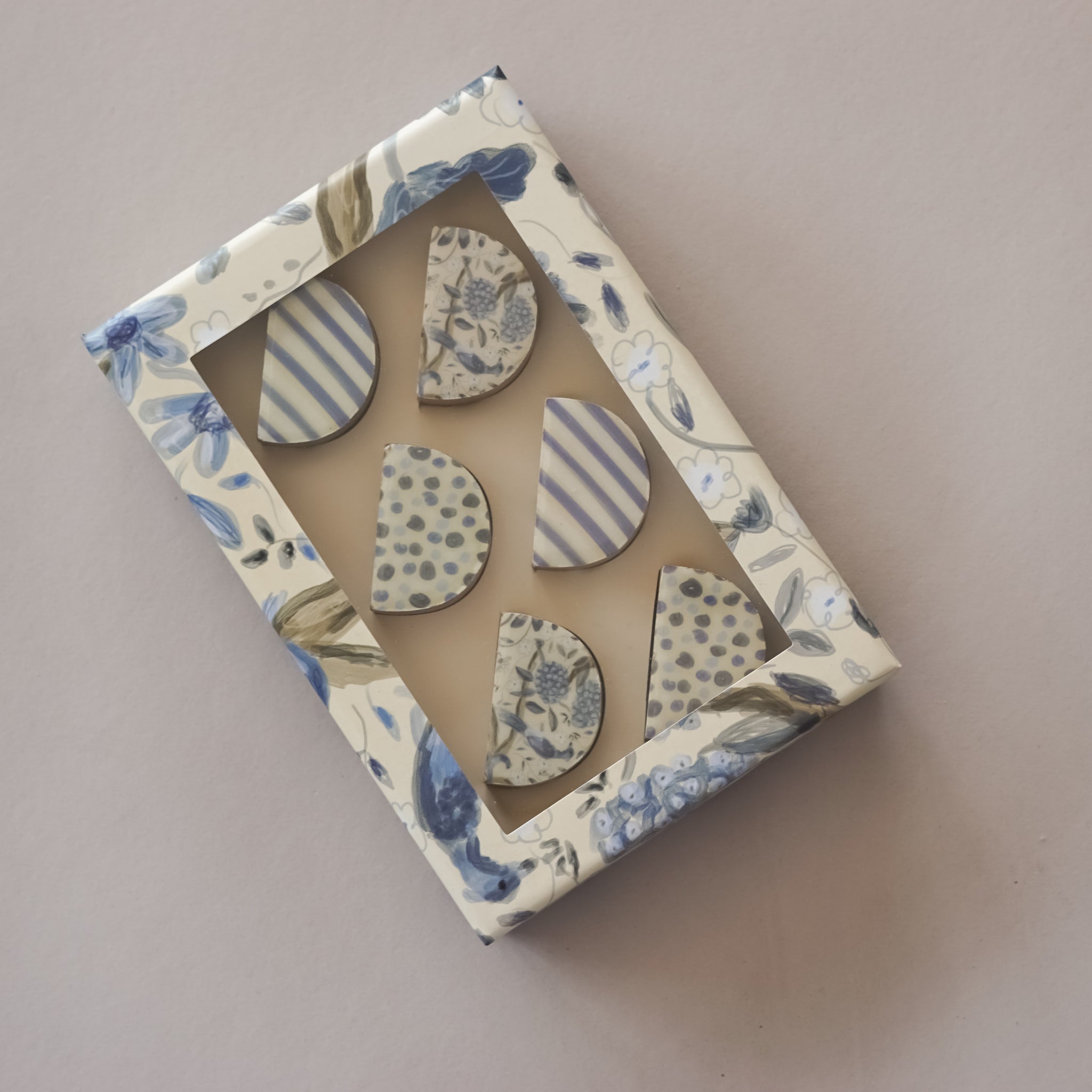 Toile Enamel Place Card Holders | Set of 6