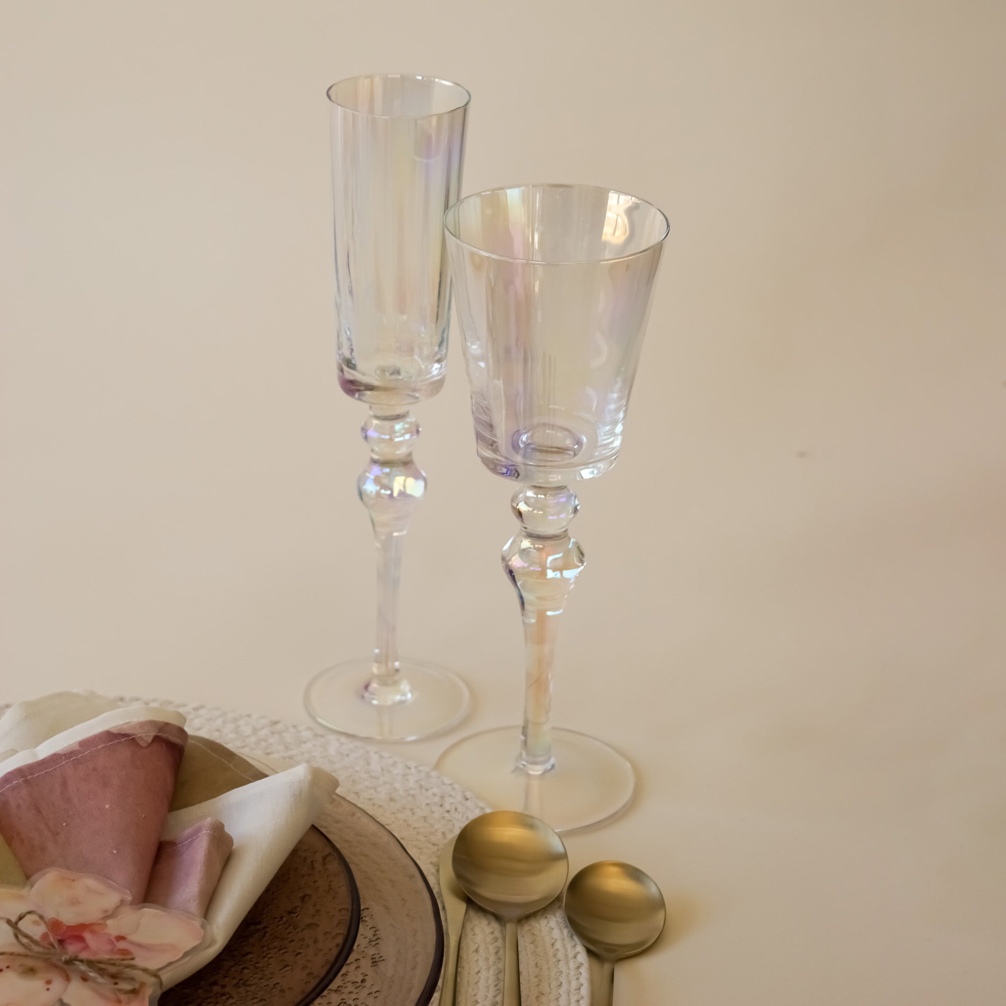 Iridescent Elegant Champagne Glass | Set of 2