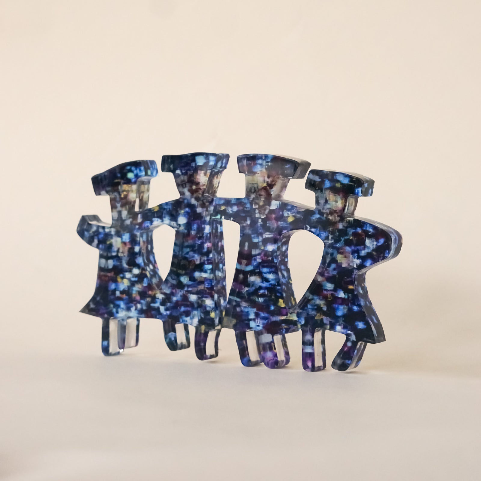Dancing sculpture